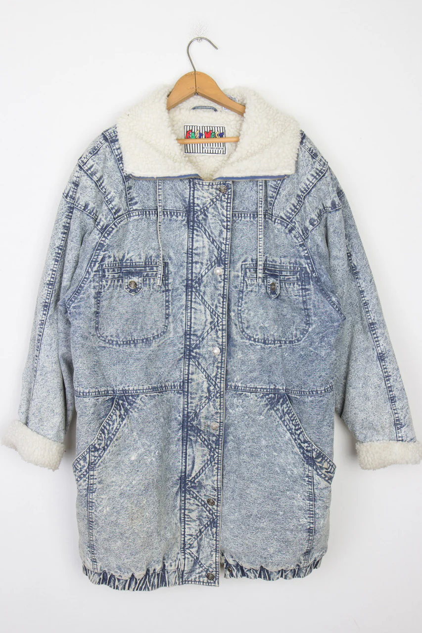 Acid Washed Trench Coat w/fur collar - Image 2