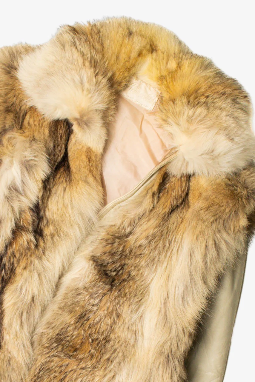 Albrechts Fur Coat - Image 2
