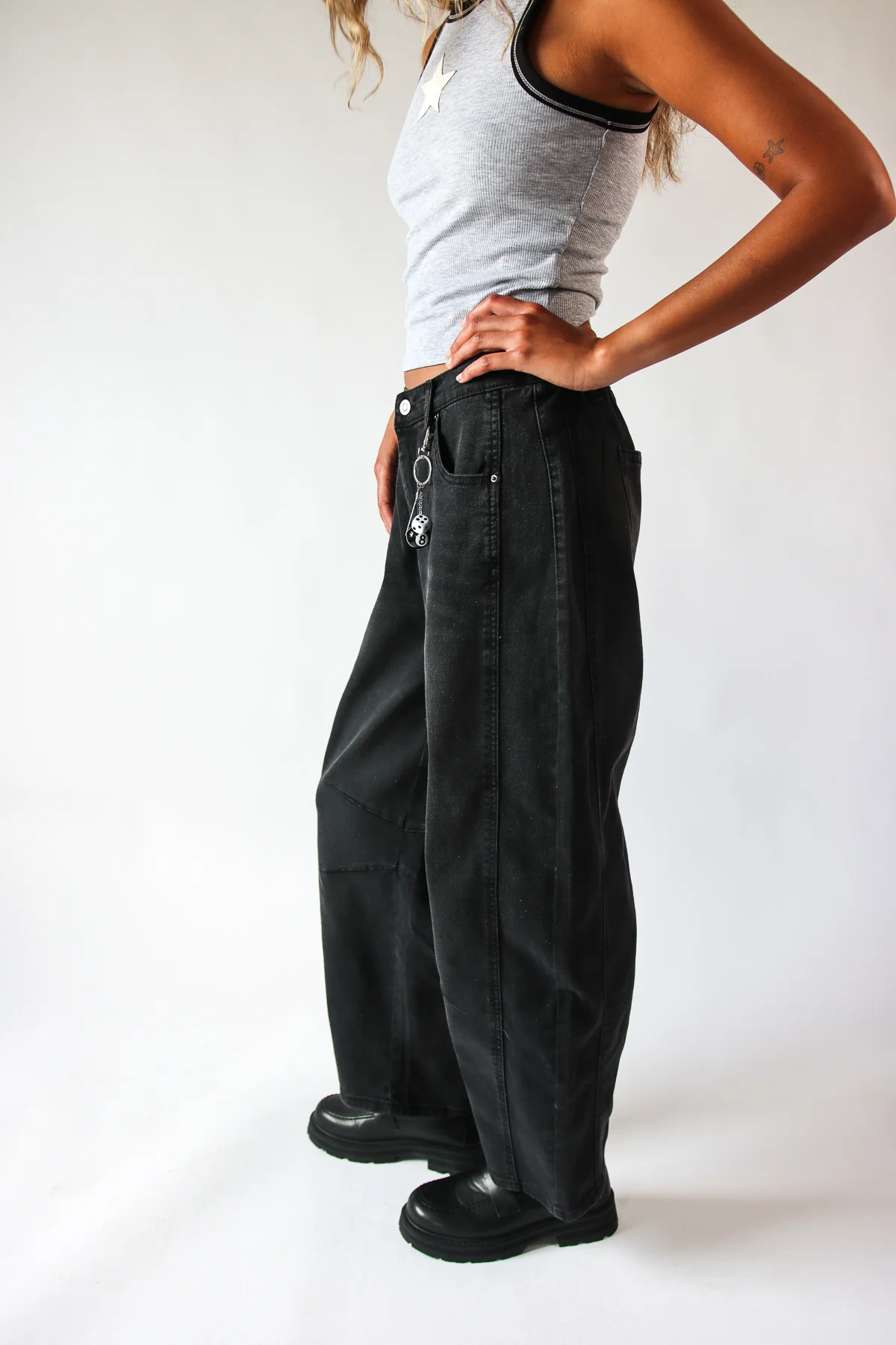 Barrel Leg Jeans With Charm - Image 4