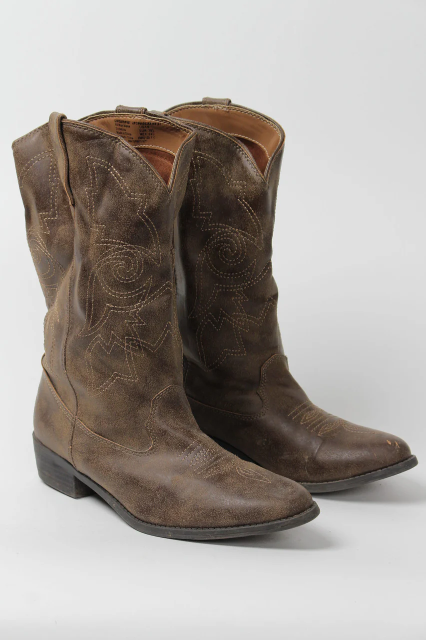 Brown Cowboy Boots Size 6 - Image 7