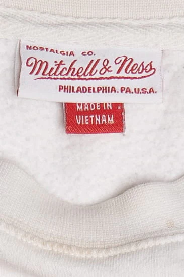 Chicago Bulls Mitchell & Ness Sweatshirt - Image 5