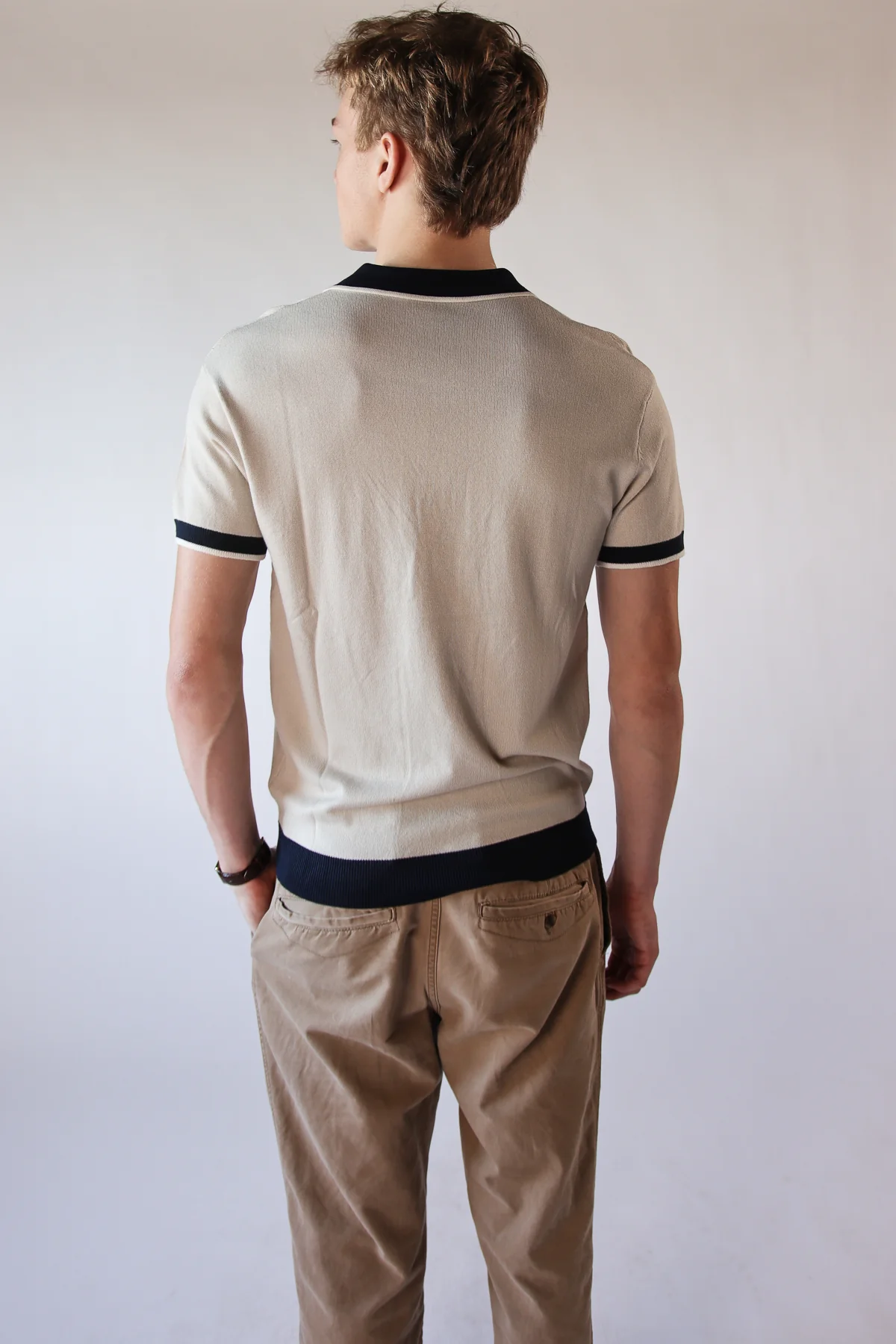 Contrast V-Neck Polo - Image 15