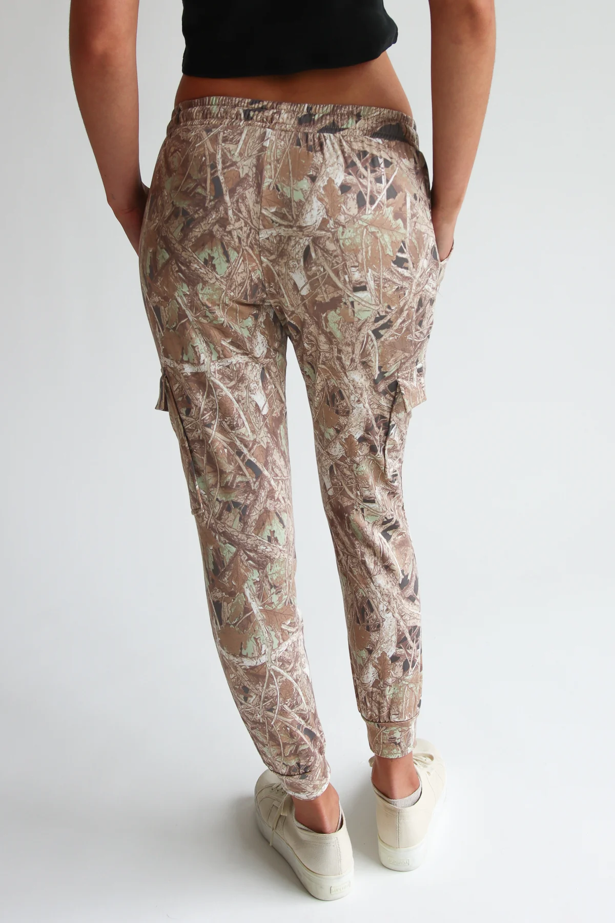 Fleece Lined Woodland Camo Cargo Joggers - Image 8