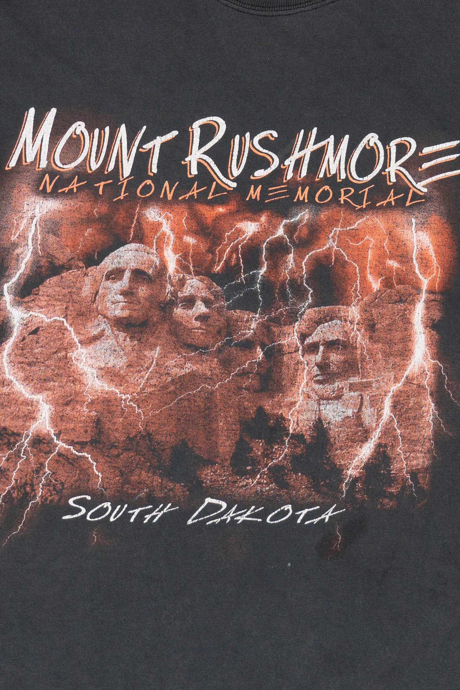 Mount Rushmore South Dakota T-Shirt (2000s) - Image 3