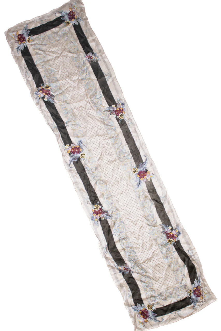 Oscar de la Renta Soft Floral & Paisley Designer Scarf - Image 3