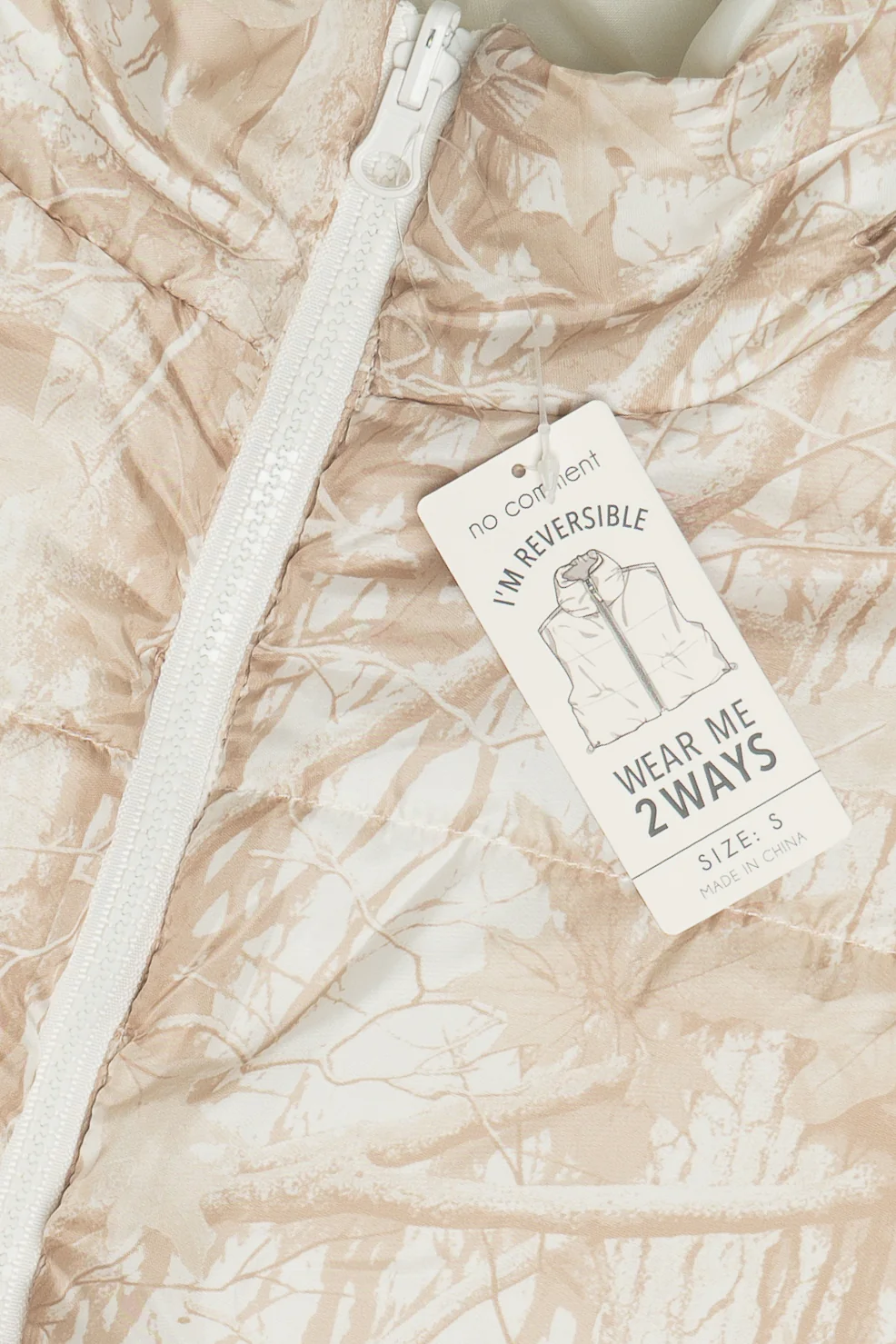 Reversible Woodland Camo Puffer Vest - Image 8