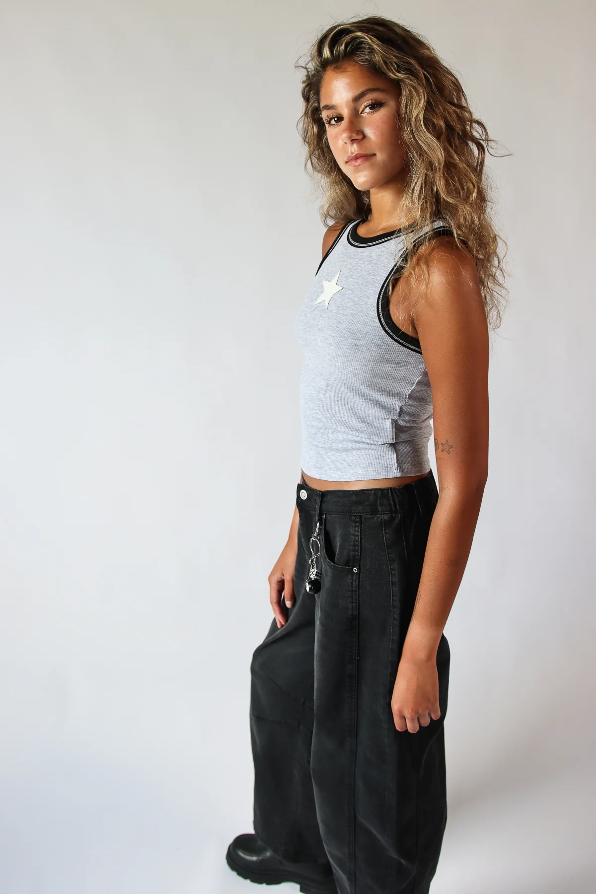 Star Applique Ringer Tank - Image 2