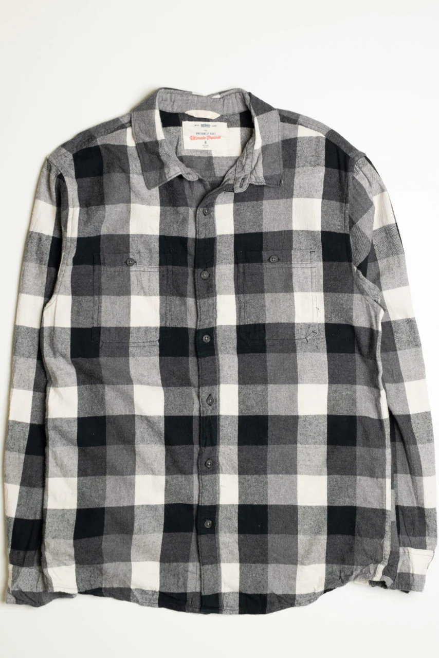 Urban Pipeline Flannel Shirt 2 - Image 3