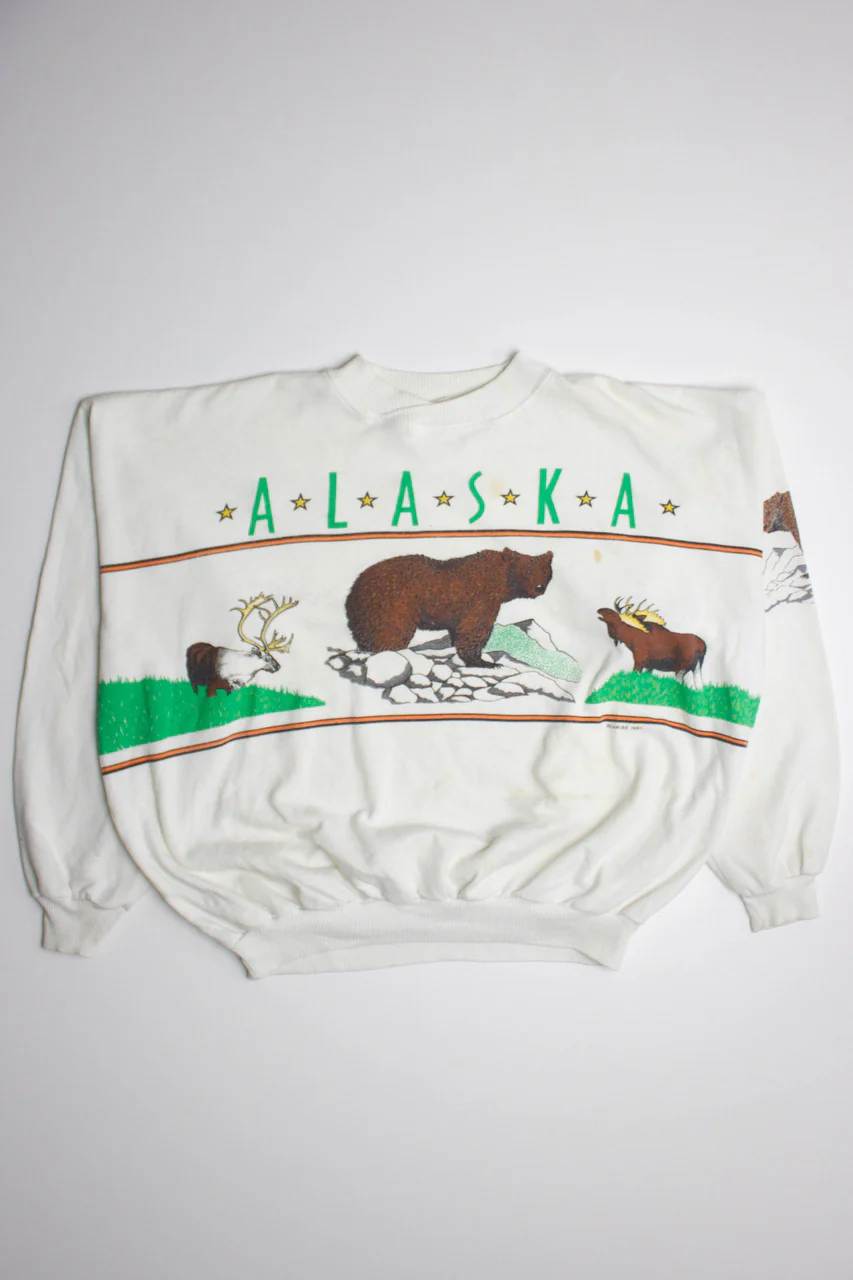 Vintage Alaska Wildlife Sweatshirt (1980s) - Image 2