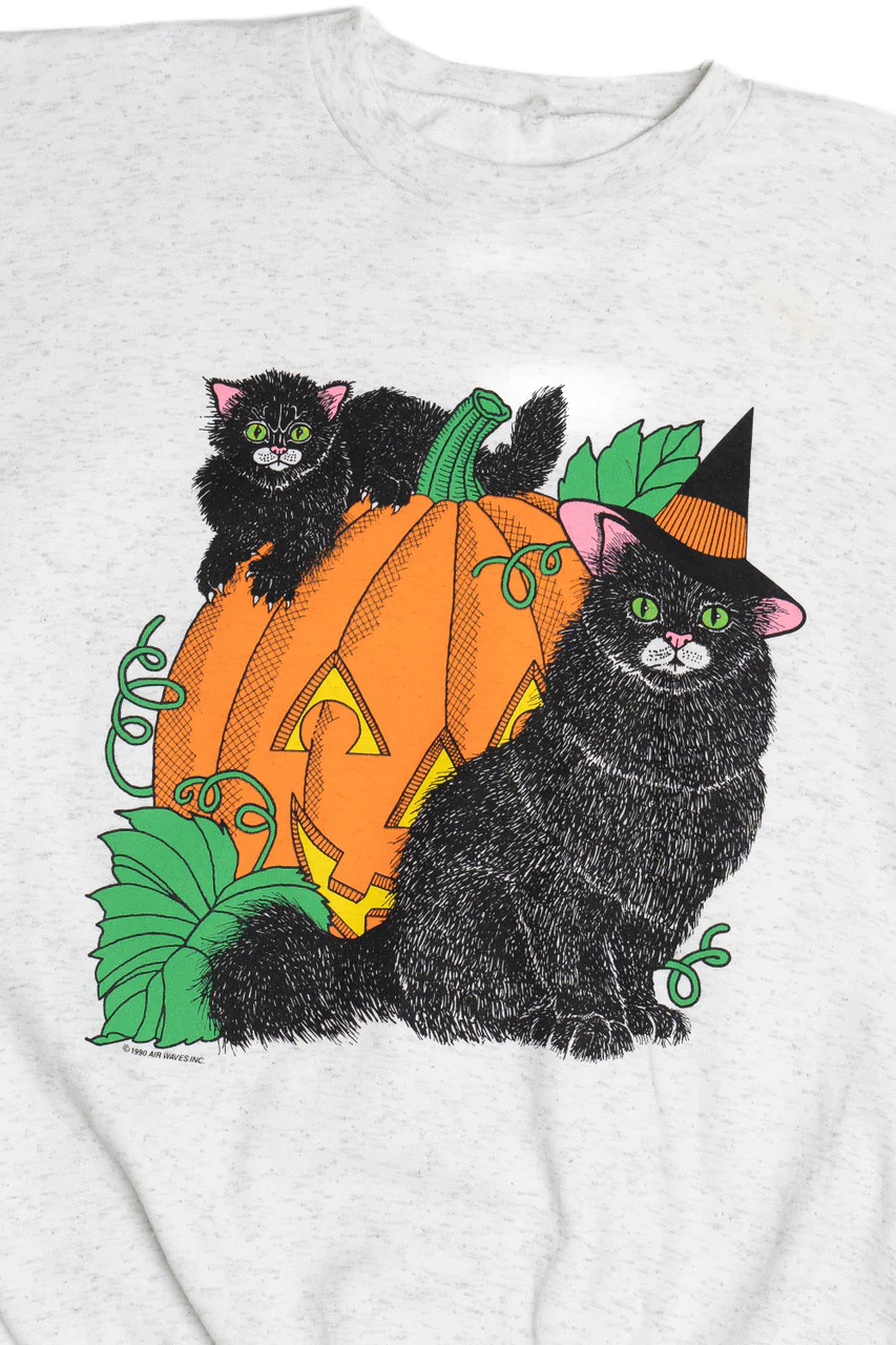 Vintage Black Cats Halloween Sweatshirt - Image 2