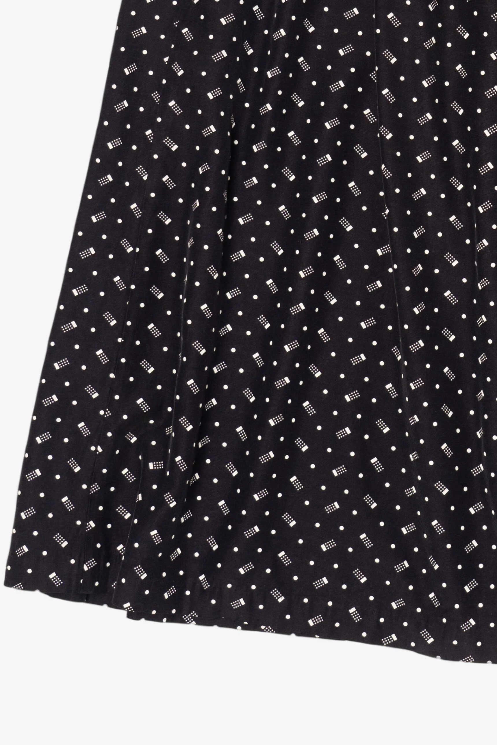 Vintage Black Studio C Button Up Maxi Skirt (1990s) - Image 7