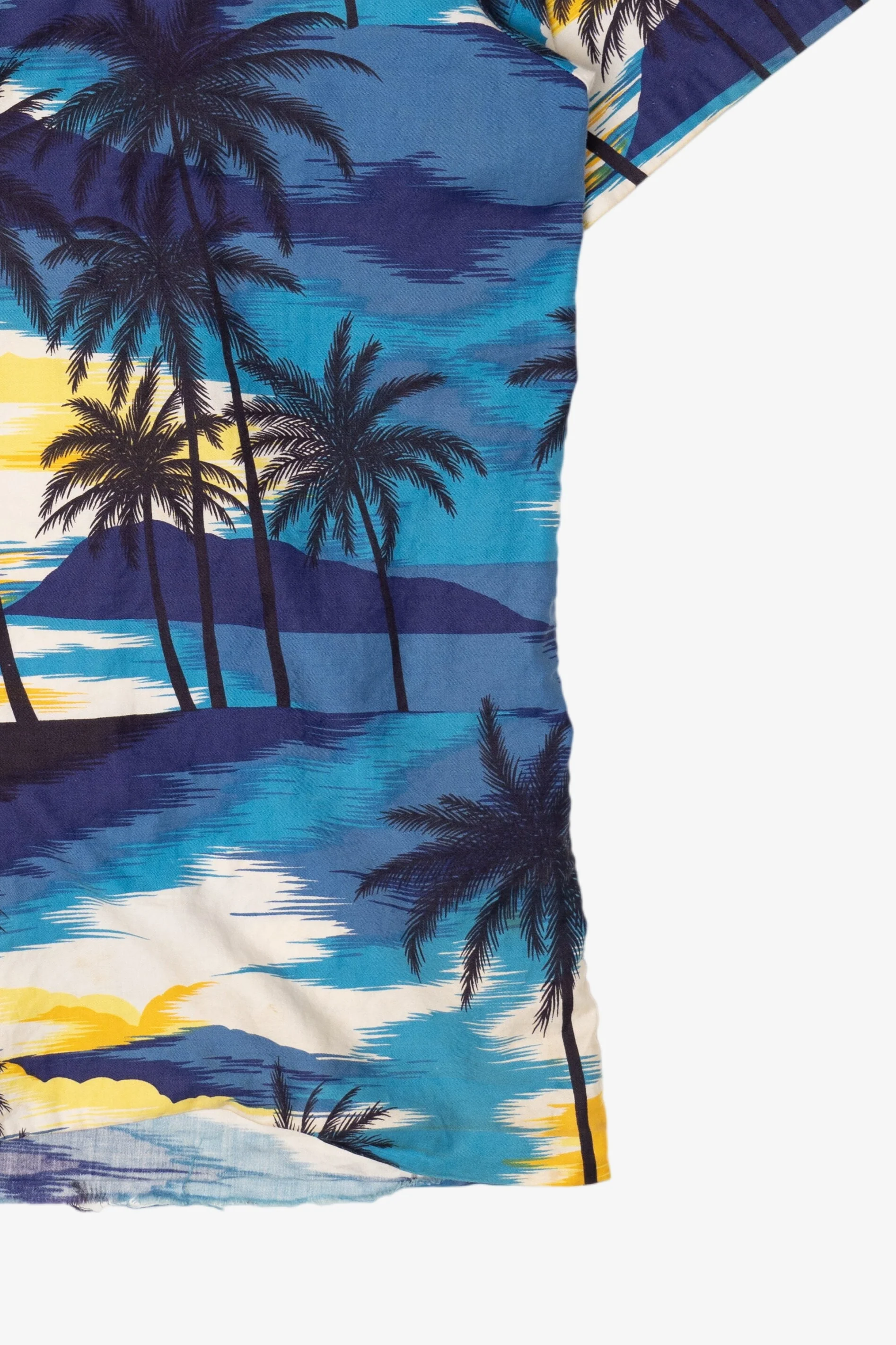 Vintage Blue Shoreline Hawaii Hawaiian Shirt (1980s) - Image 10