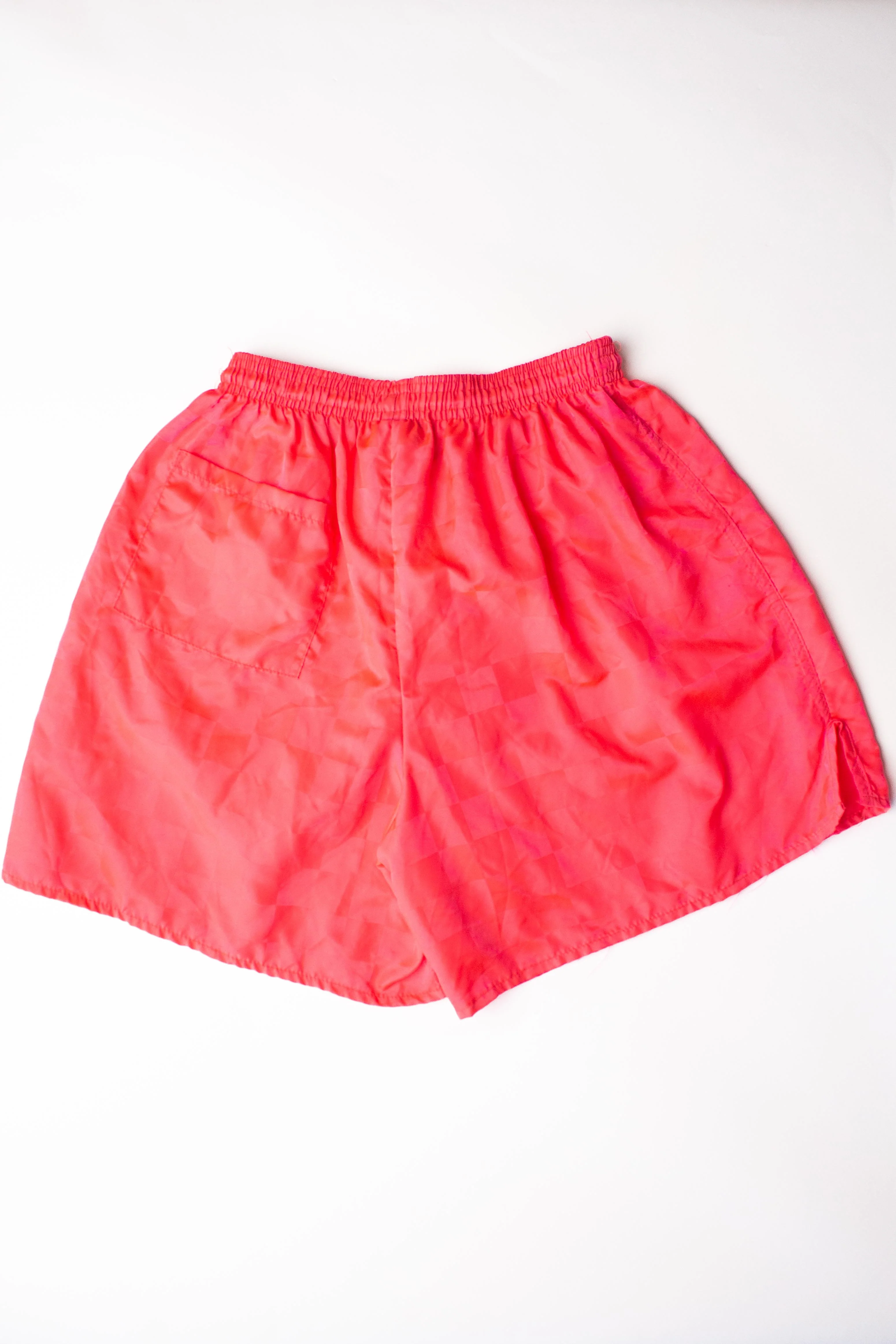 Vintage Checkered Hot Pink Athletic Shorts (1990s) - Image 3