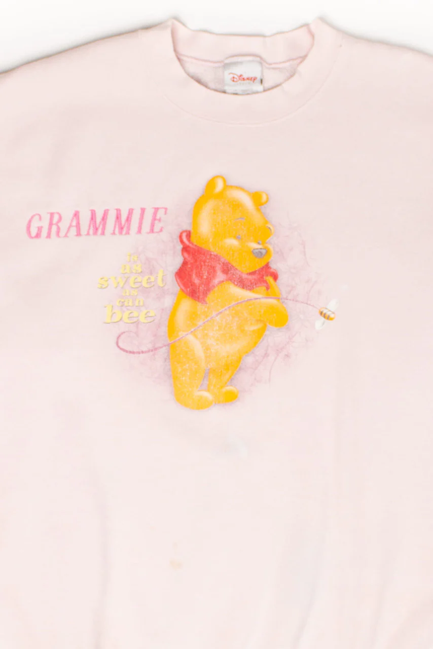 Vintage Grammie Winnie The Pooh Sweatshirt (2000s)