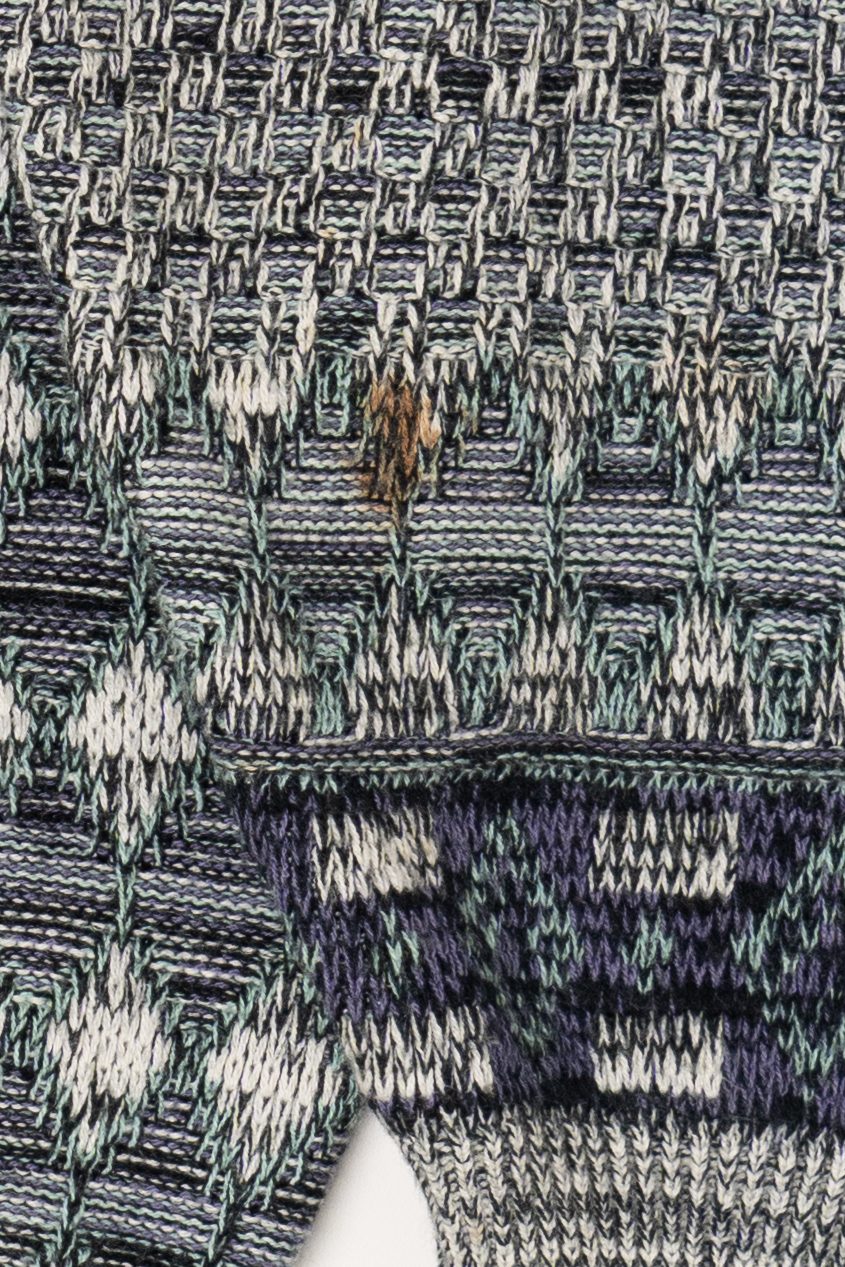 Vintage Gray Sweater Graphix Sweater (1980s) - Image 5