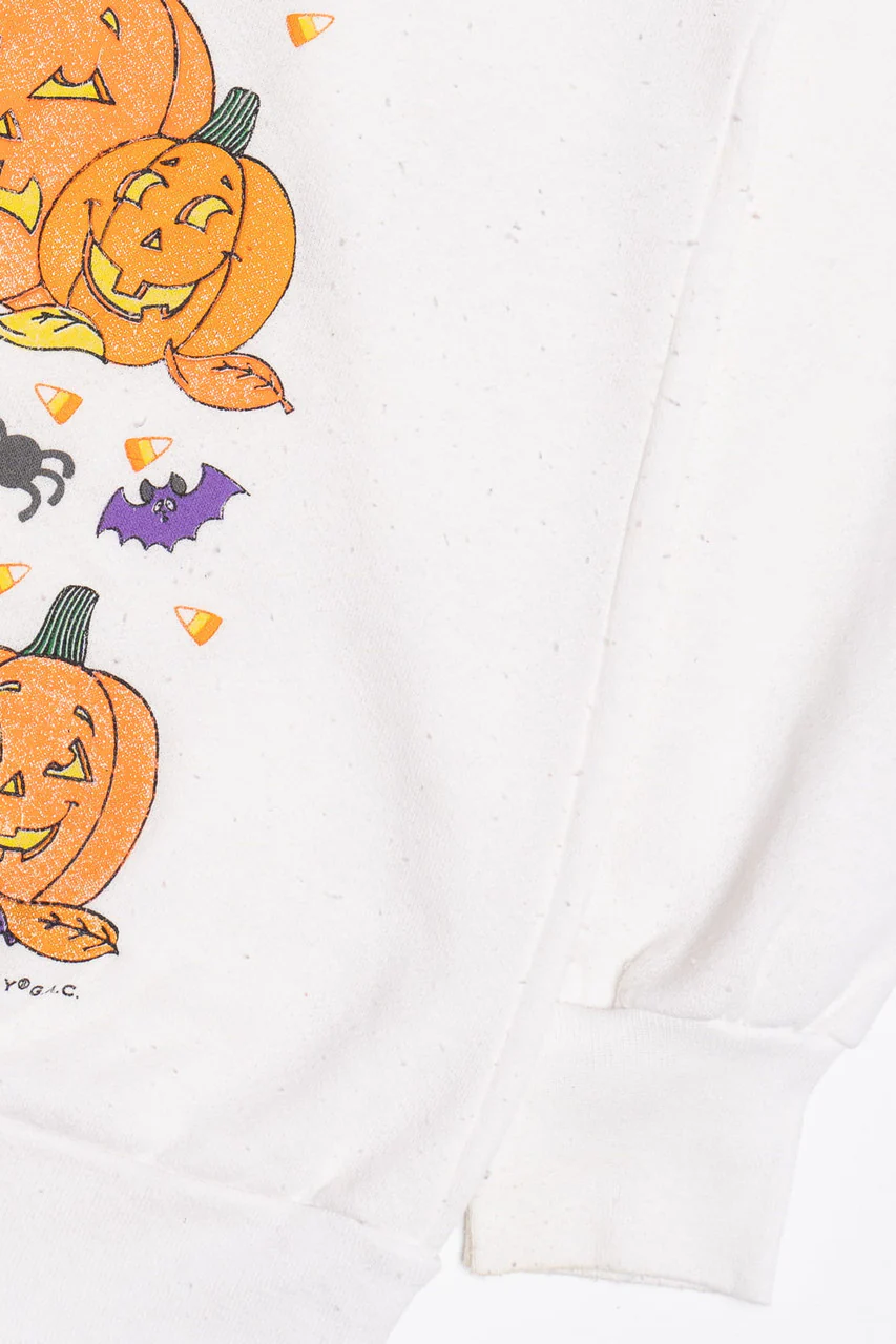Vintage Jack-O-Lanterns & Bats Halloween Sweater - Image 3