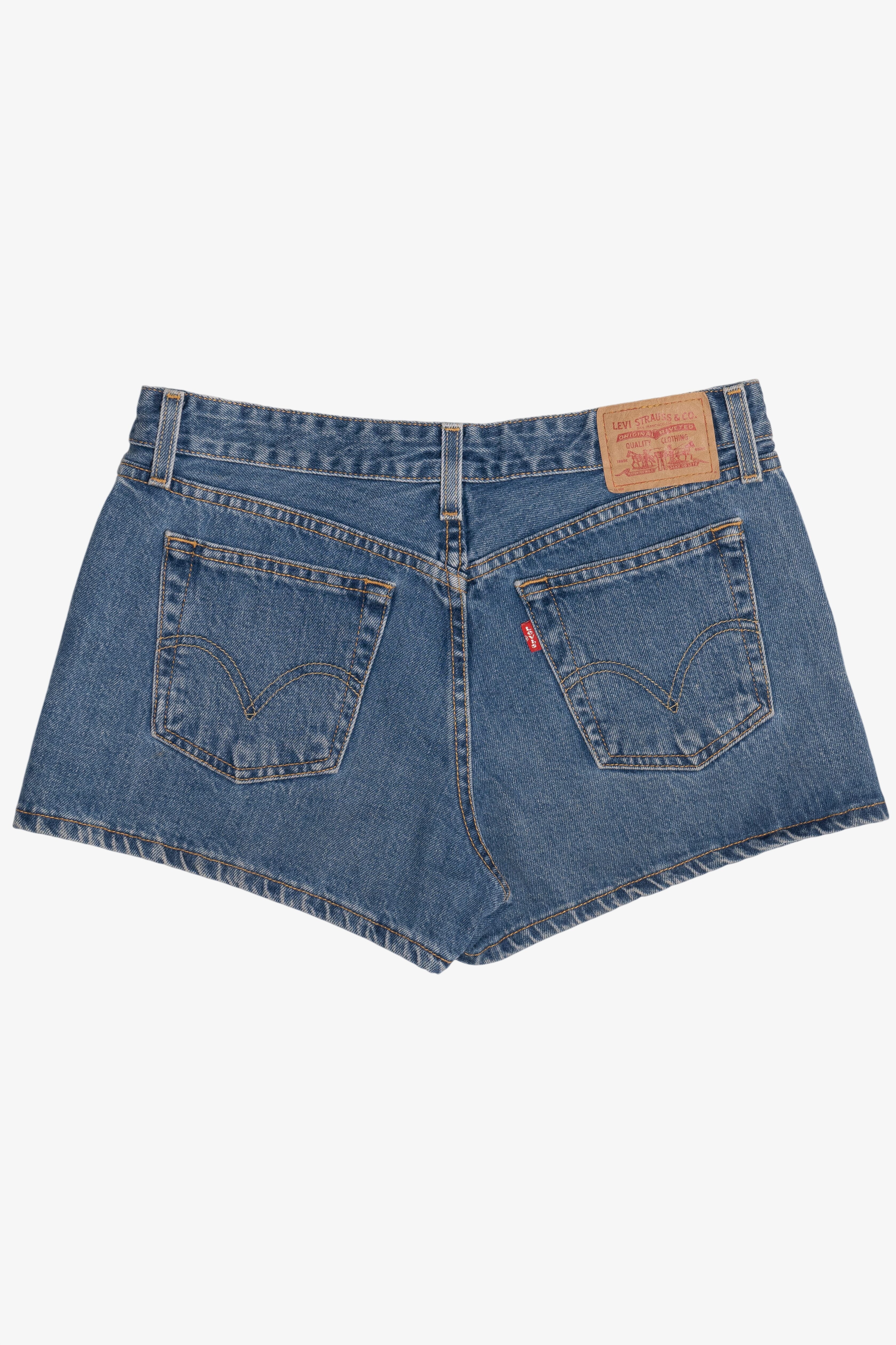 Vintage Levi's Mid-Rise Denim Shorts (1990s) - Image 2
