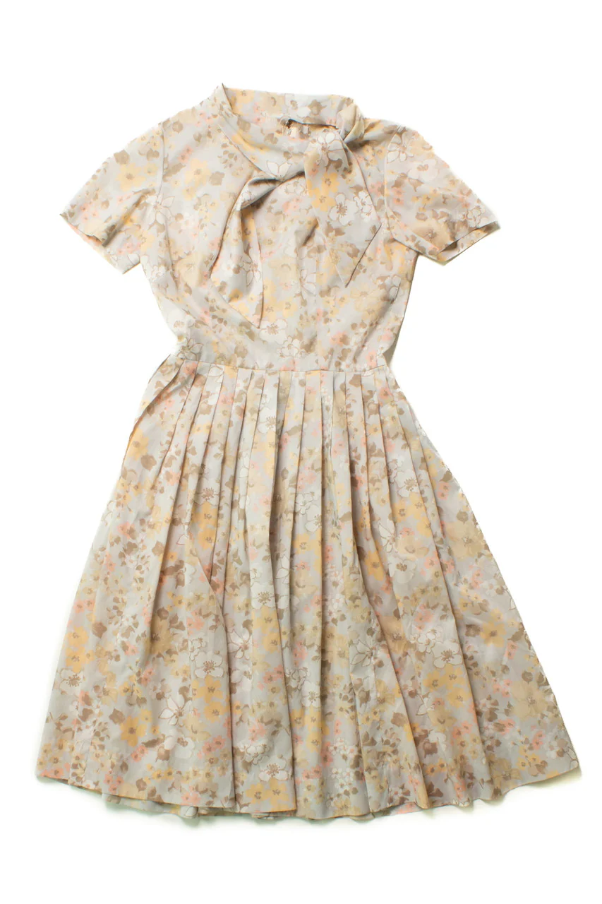 Vintage Pleated Pastel Floral Dress - Image 5