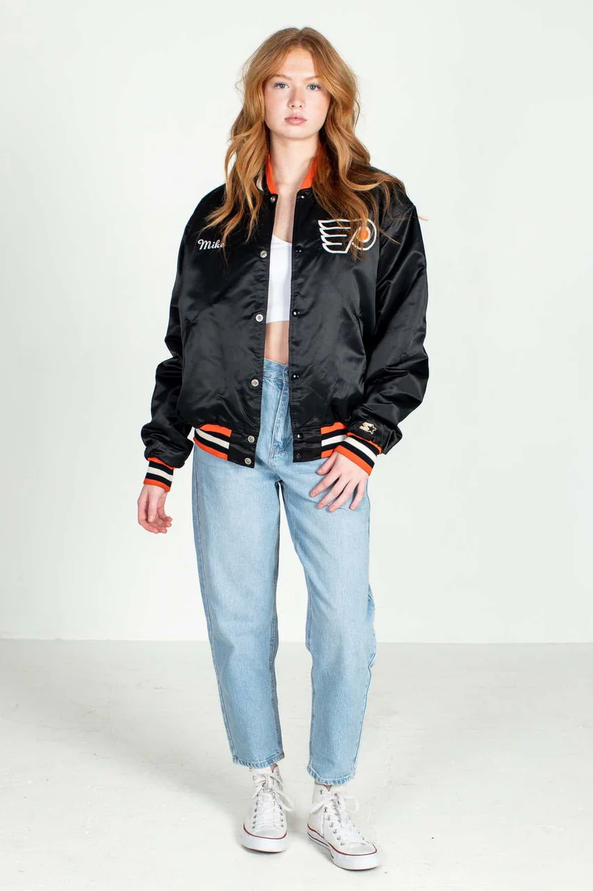 Vintage Starter Philadelphia Flyers Bomber Jacket (1980s) - Image 2