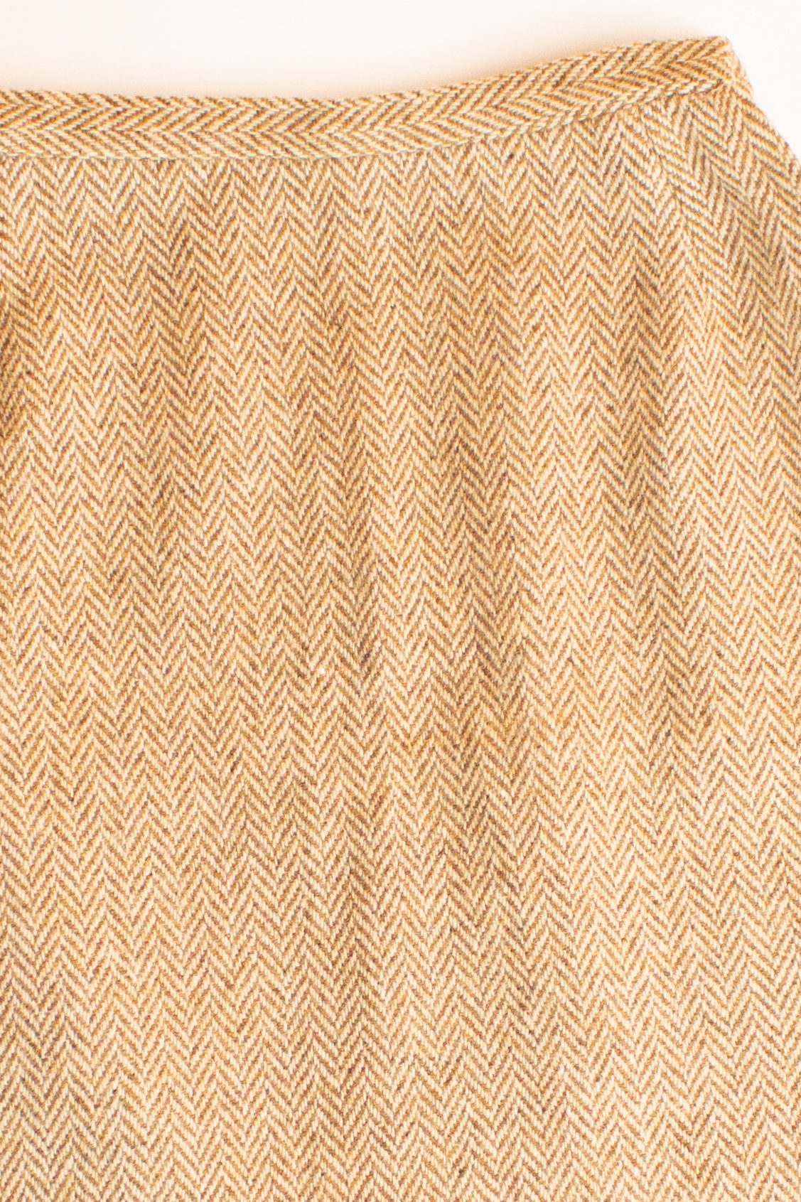 Vintage Tan Herringbone Skirt (1990s) - Image 2