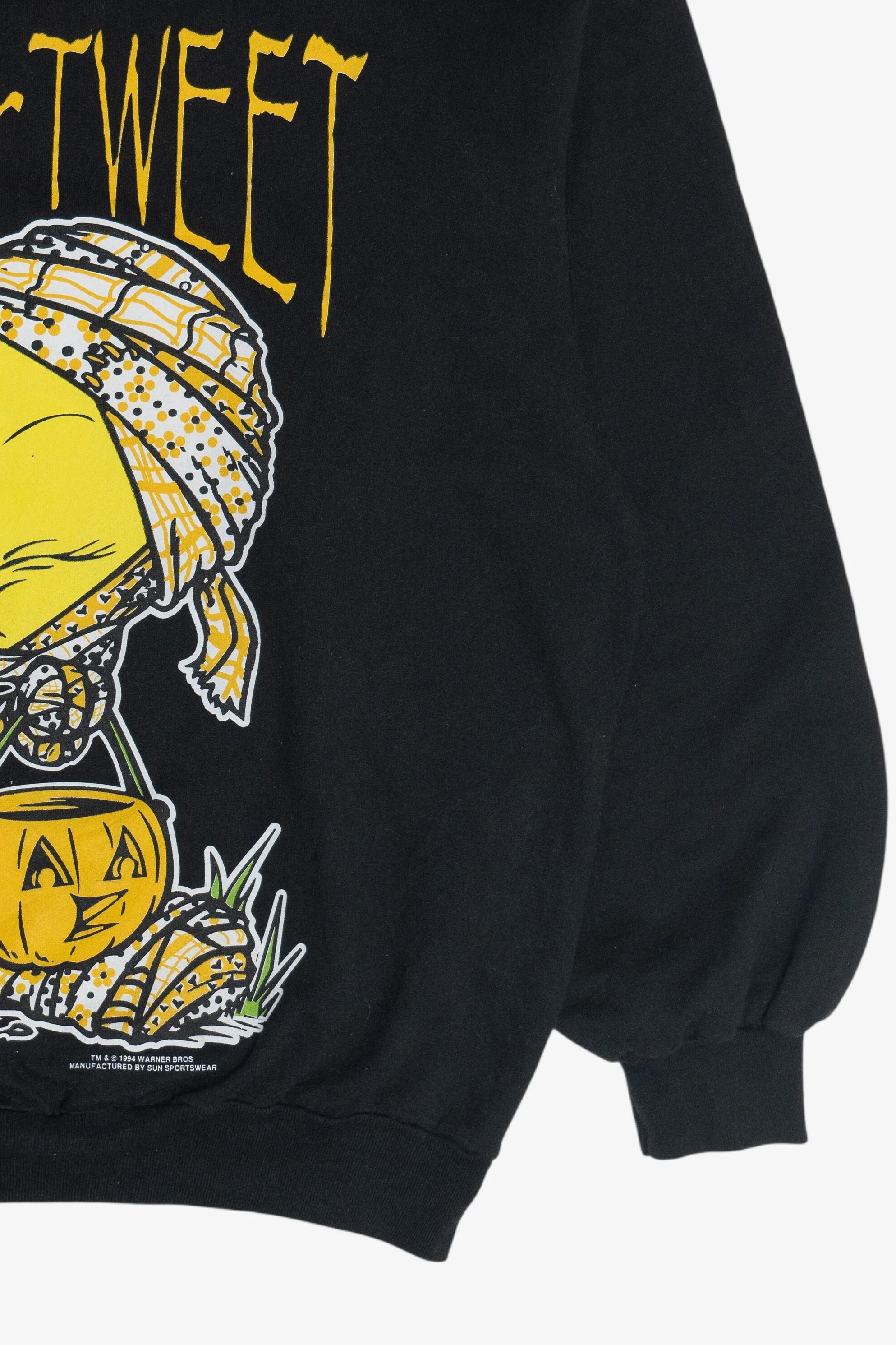 Vintage "Twick Or Tweet" Tweety Bird Looney Tunes Halloween Sweatshirt (1990s) - Image 8