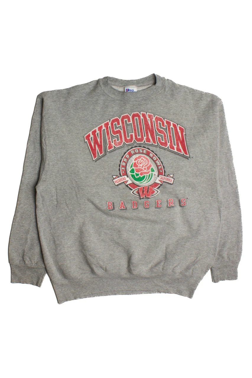Vintage Wisconsin Badgers Sweatshirt (1990s) 8848 - Image 2