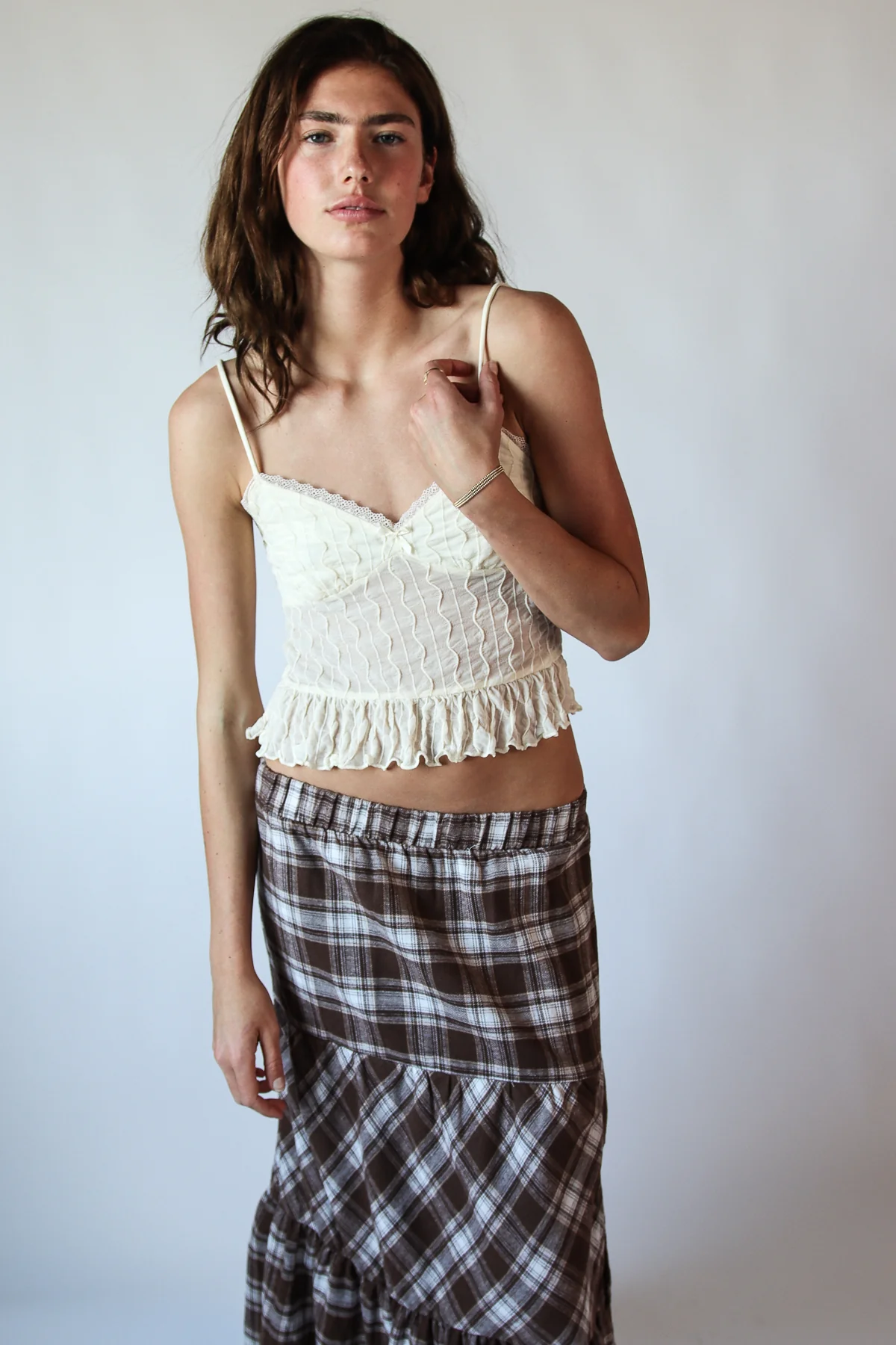Wavy Textured Peplum Cami - Image 2